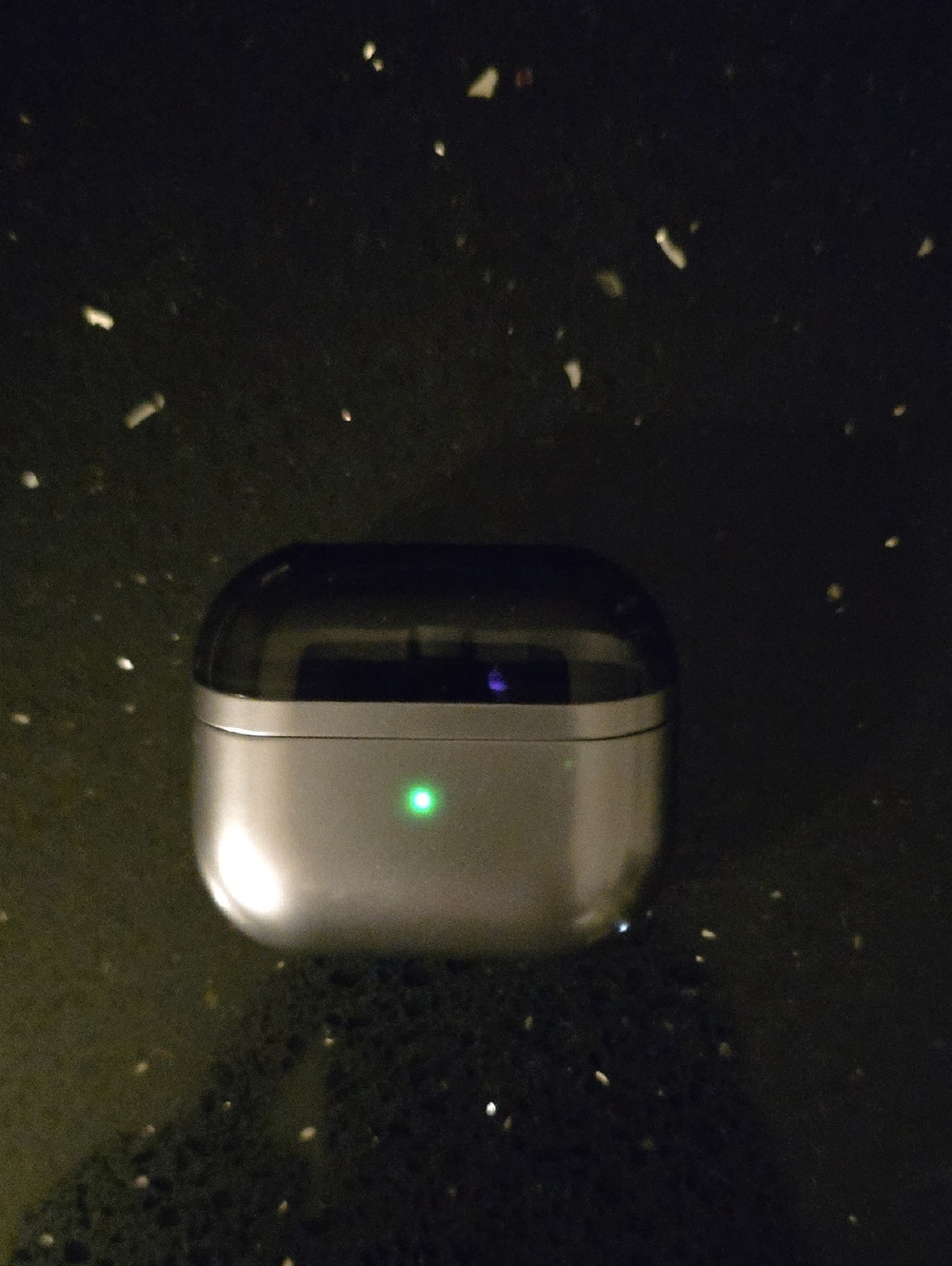 Samsung Earbuds 3 Pro Silver, Charging Case, And Original Box